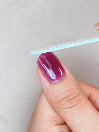 Filing Heyhae gel nail strips