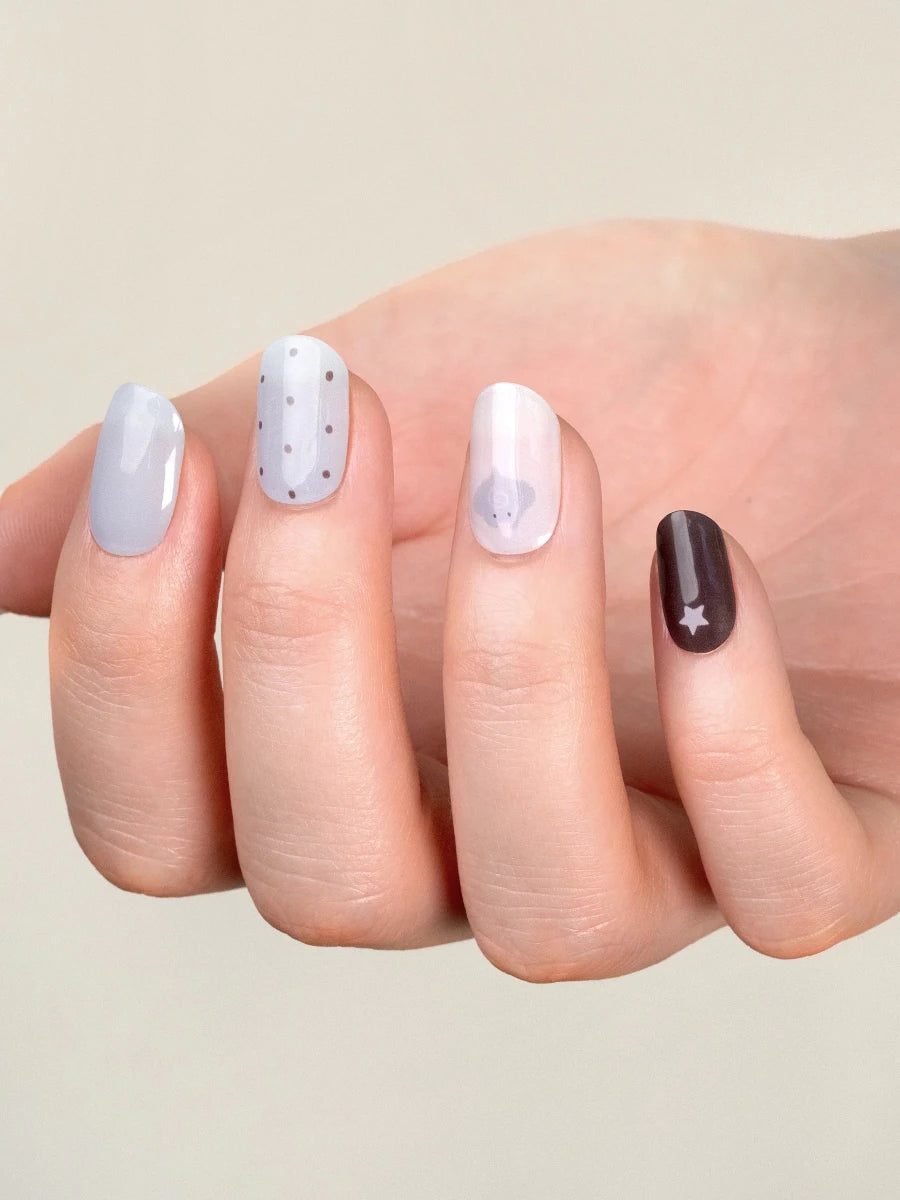Hey, Bear With Me - Heyhae - sun sured gel nail stickers