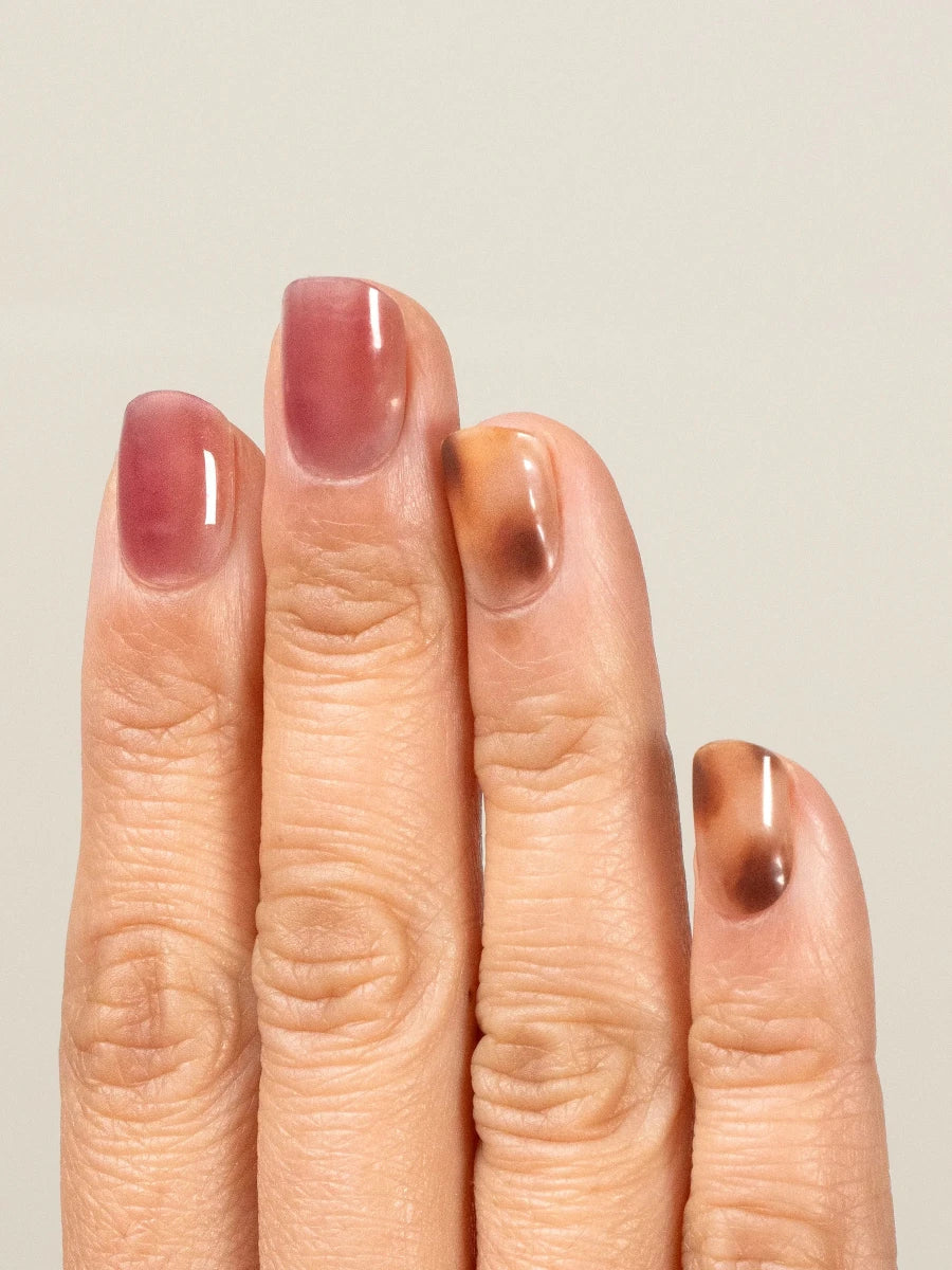 Hey, She Ate - Heyhae - sun sured gel nail stickers