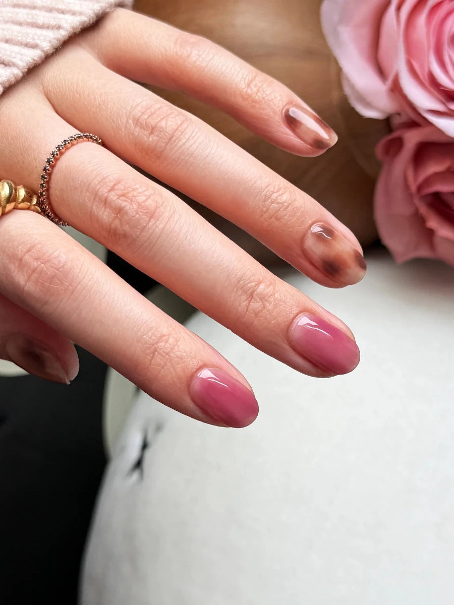 Hey, She Ate - Heyhae - sun sured gel nail stickers