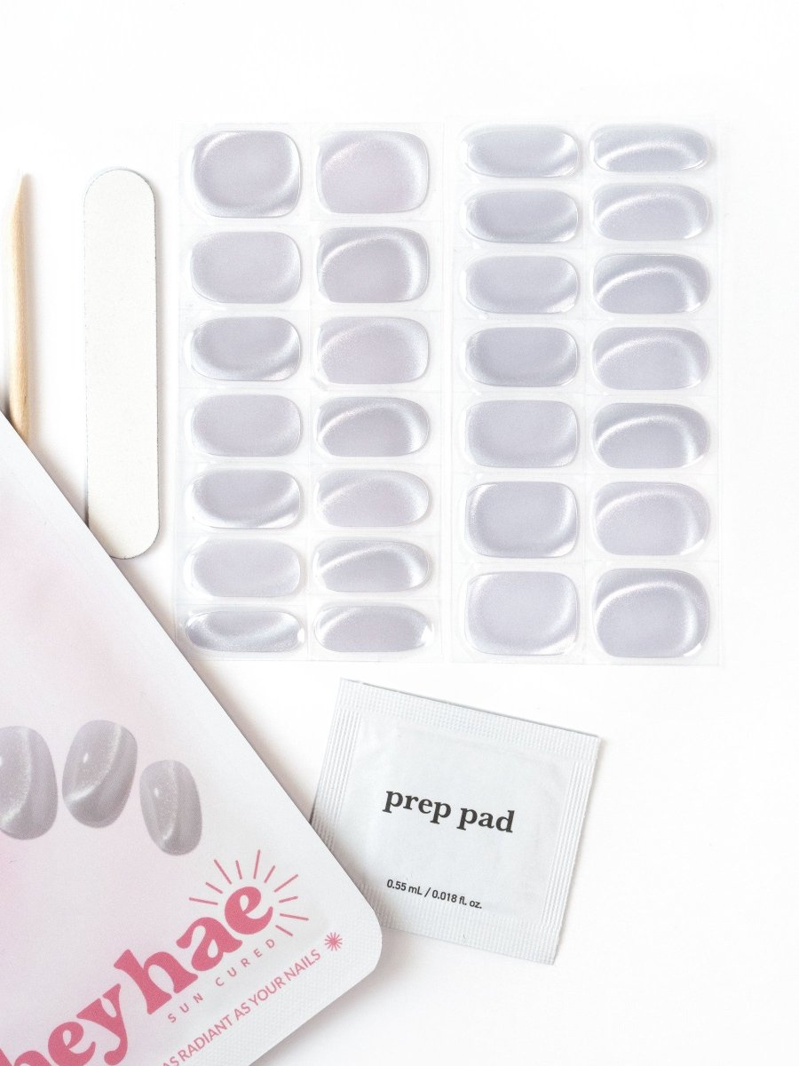 Hey, She's Magnetic - Heyhae - sun sured gel nail stickers