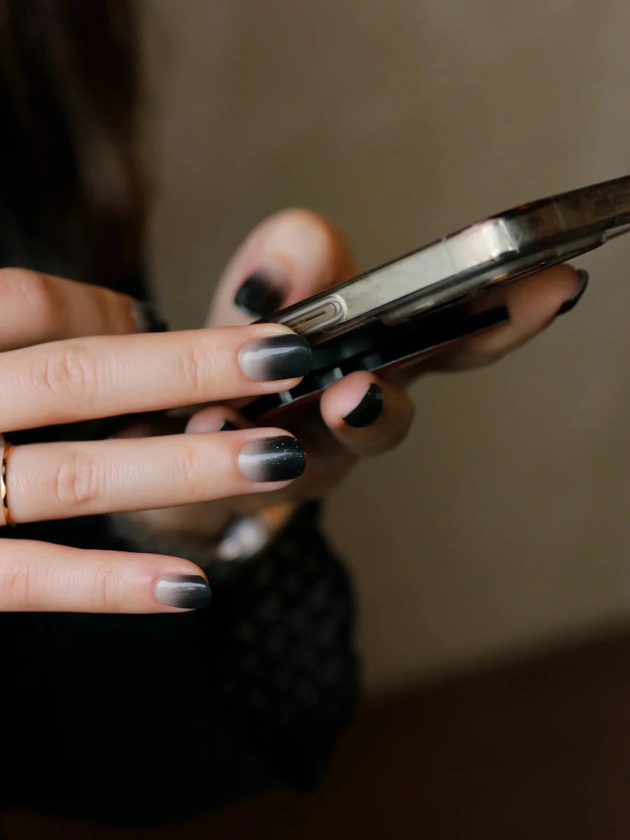 Hey, Text Me Back - Heyhae - sun sured gel nail stickers