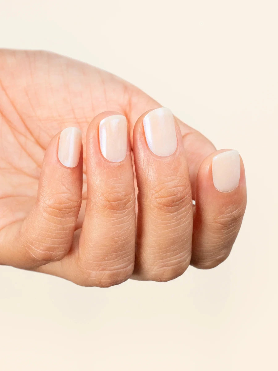 Hey, That Pearl Glow - Heyhae - sun sured gel nail stickers
