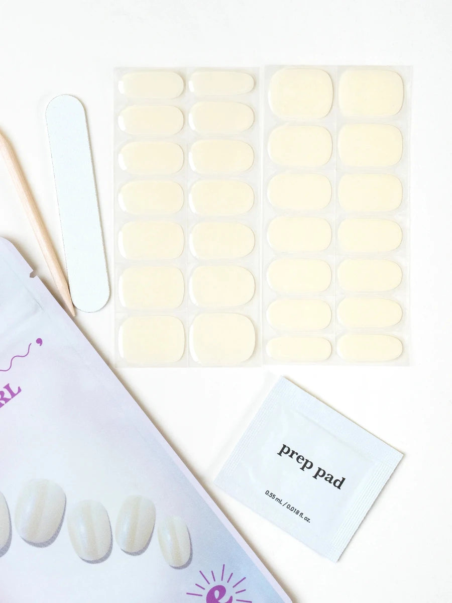 Hey, That Pearl Glow - Heyhae - sun sured gel nail stickers